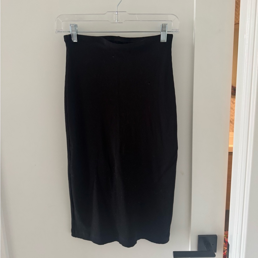 Reformation Black Set with puffy sleeves - Picture 4 of 4